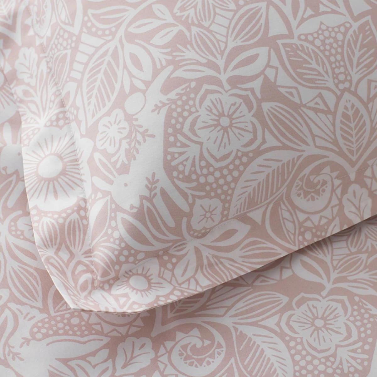 Company Kids™ Little Bunny Organic Cotton Percale Toddler Comforter Set 7 Company Kids™ Little Bunny Organic Cotton Percale Toddler Comforter Set - Image 5