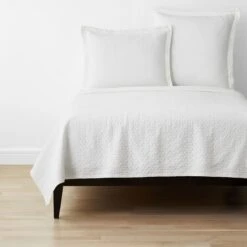 Beekman Cotton Matelassé Sham -Online Bedding Store 50114q beekman white coverlet