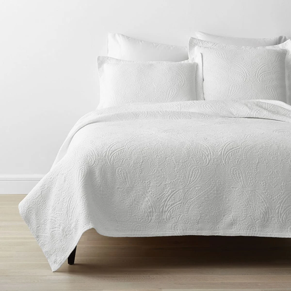 Hillcrest Cotton Matelassé Coverlet 3 Hillcrest Cotton Matelassé Coverlet