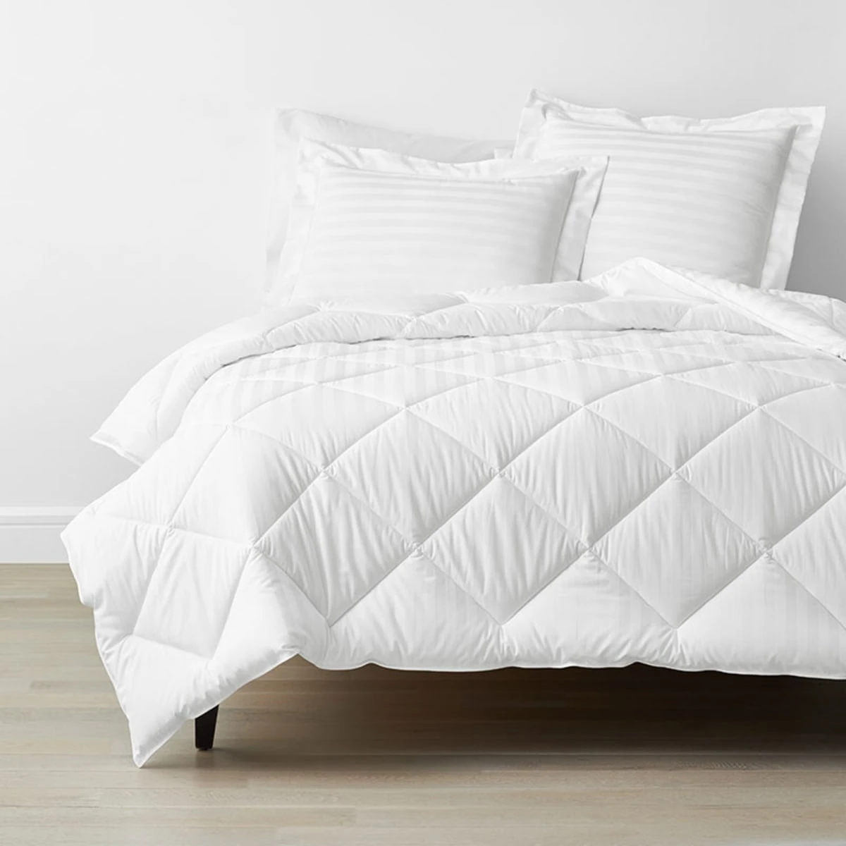 Company Cotton™ Dobby Stripe Wrinkle-Free Sateen Comforter 3 Company Cotton™ Dobby Stripe Wrinkle-Free Sateen Comforter