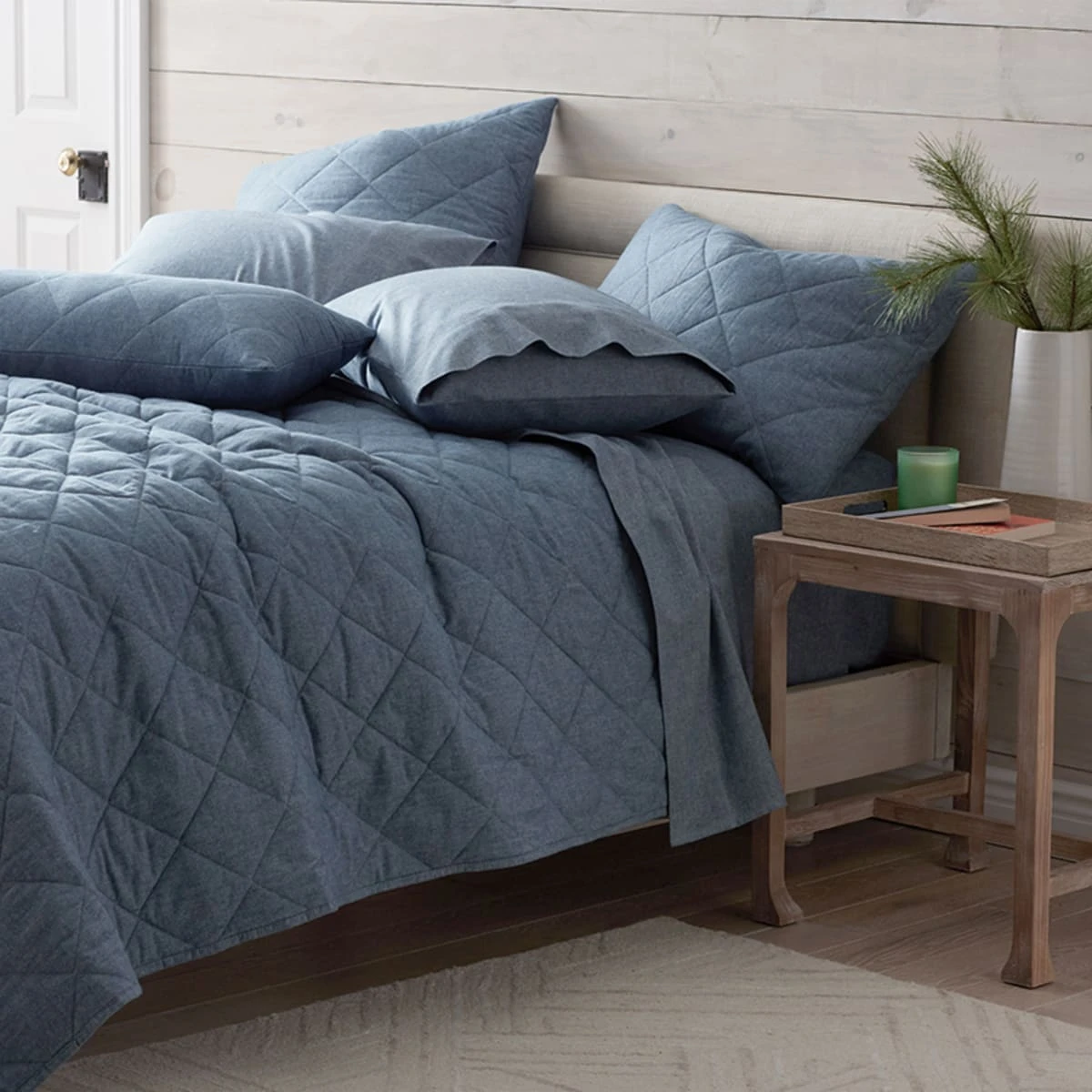 Legends Hotel™ Bromley Velvet Coverlet 4 Legends Hotel™ Bromley Velvet Coverlet - Image 2