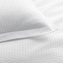 Company Cotton™ Seersucker Sham -Online Bedding Store 50896 seersucker white e22 closeup