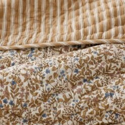 Kristina Floral Stripe Reversible Quilt -Online Bedding Store 51144 kristinafloral j23 reverse 1