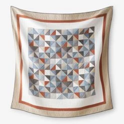 Geometric Pieced Patchwork Quilt -Online Bedding Store 51147q geometric pieced hanging
