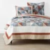 Geometric Pieced Patchwork Quilt -Online Bedding Store 51147q geometric pieced patchwork main