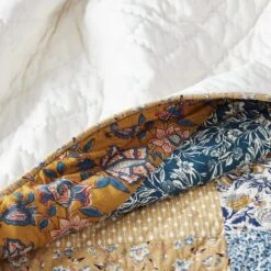 Varanda Patchwork Quilt -Online Bedding Store 51148 varanda k23 reverse 1