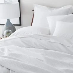 Brushed Cotton Twill Pillowcases -Online Bedding Store 51159 brushedtwill white h23 lifestyle2
