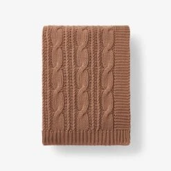 Chunky Cable Knit Throw