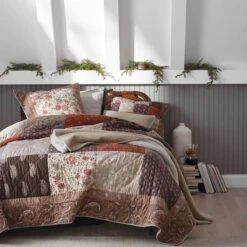 Sherpa Cozy Plush Throw -Online Bedding Store 85058 sherpa throw lifestyle add