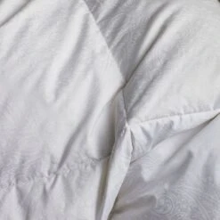 Legends Hotel™ Black Label Down Comforter -Online Bedding Store c2g3 blacklabel r19 5033 1