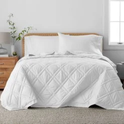 Legends Hotel™ Alberta Down Blanket -Online Bedding Store kn99 classicblanket a19 web